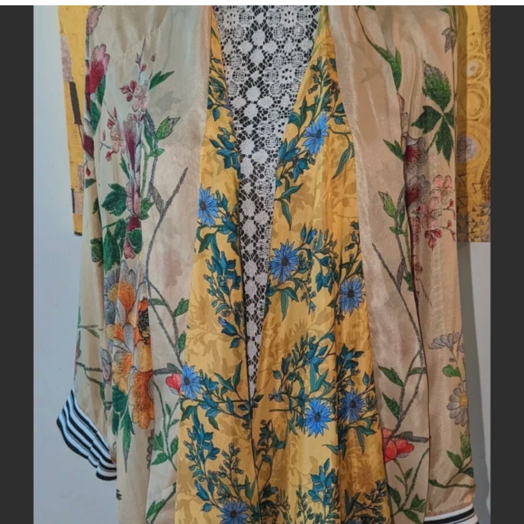 Beautiful New Johnny Was Kimono Reversible 100% Silk Bomber Jacket.